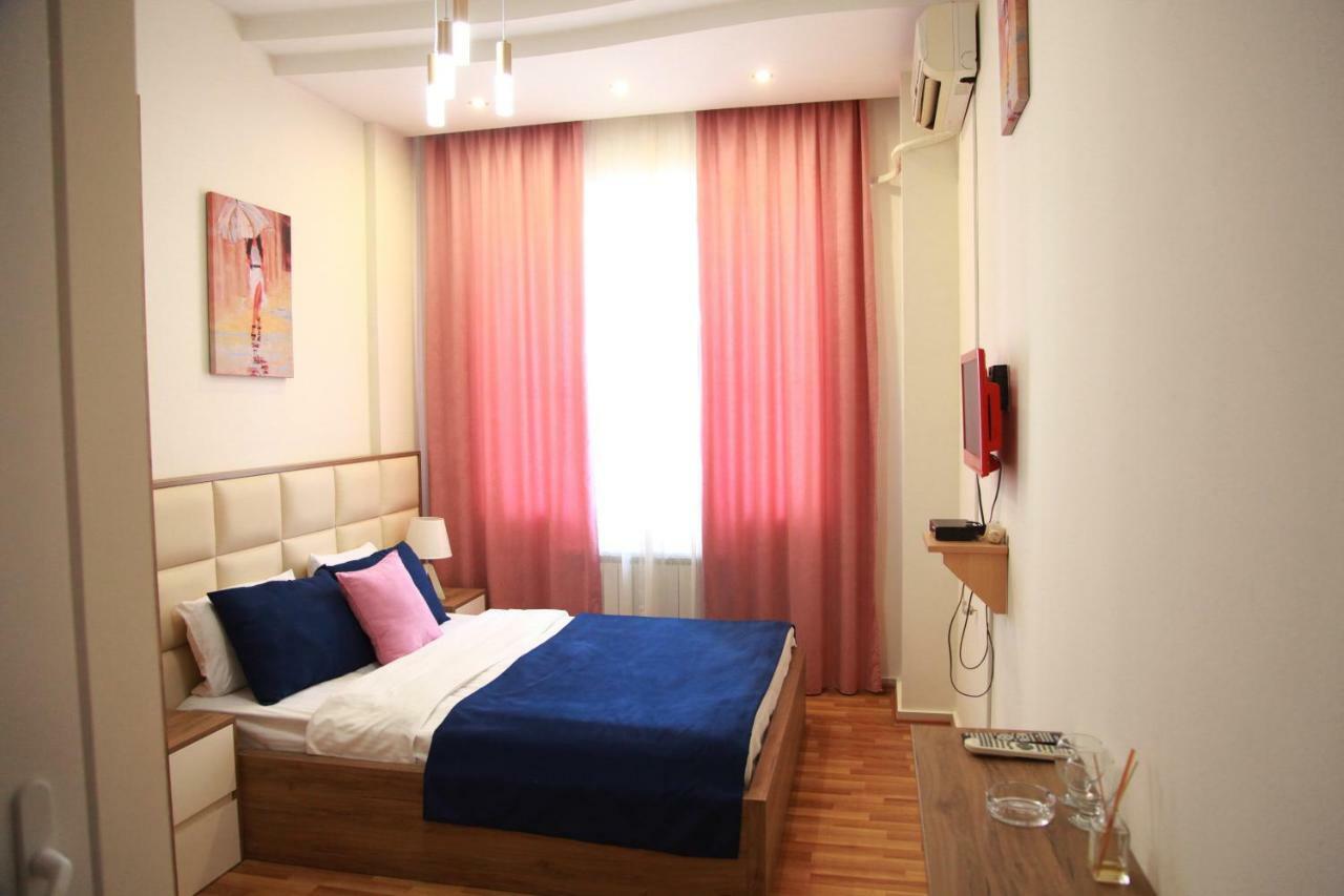Rio Hotel Tbilisi Ngoại thất bức ảnh