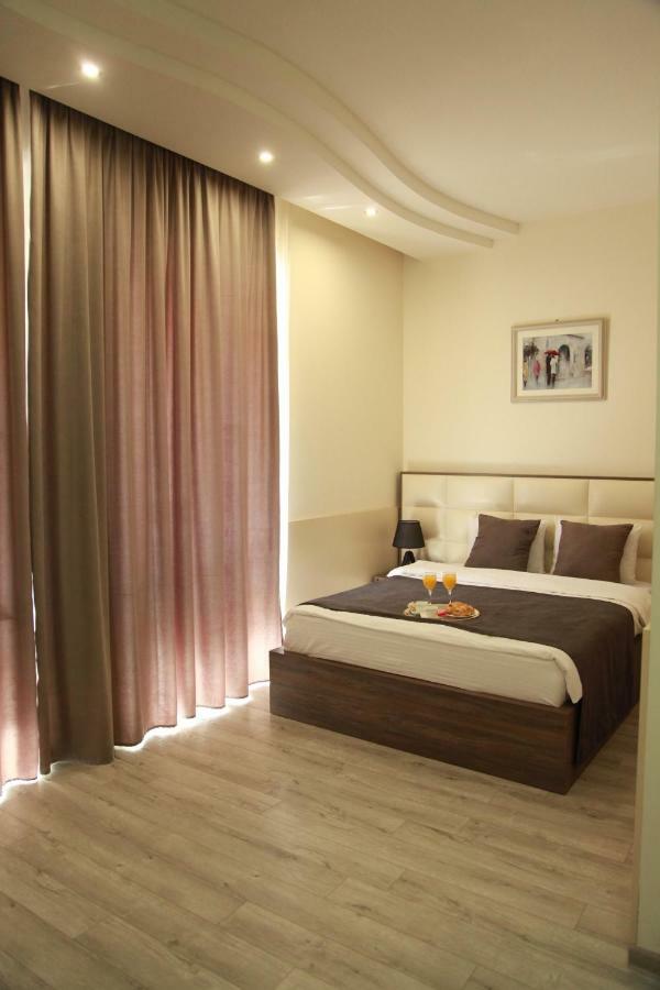 Rio Hotel Tbilisi Ngoại thất bức ảnh