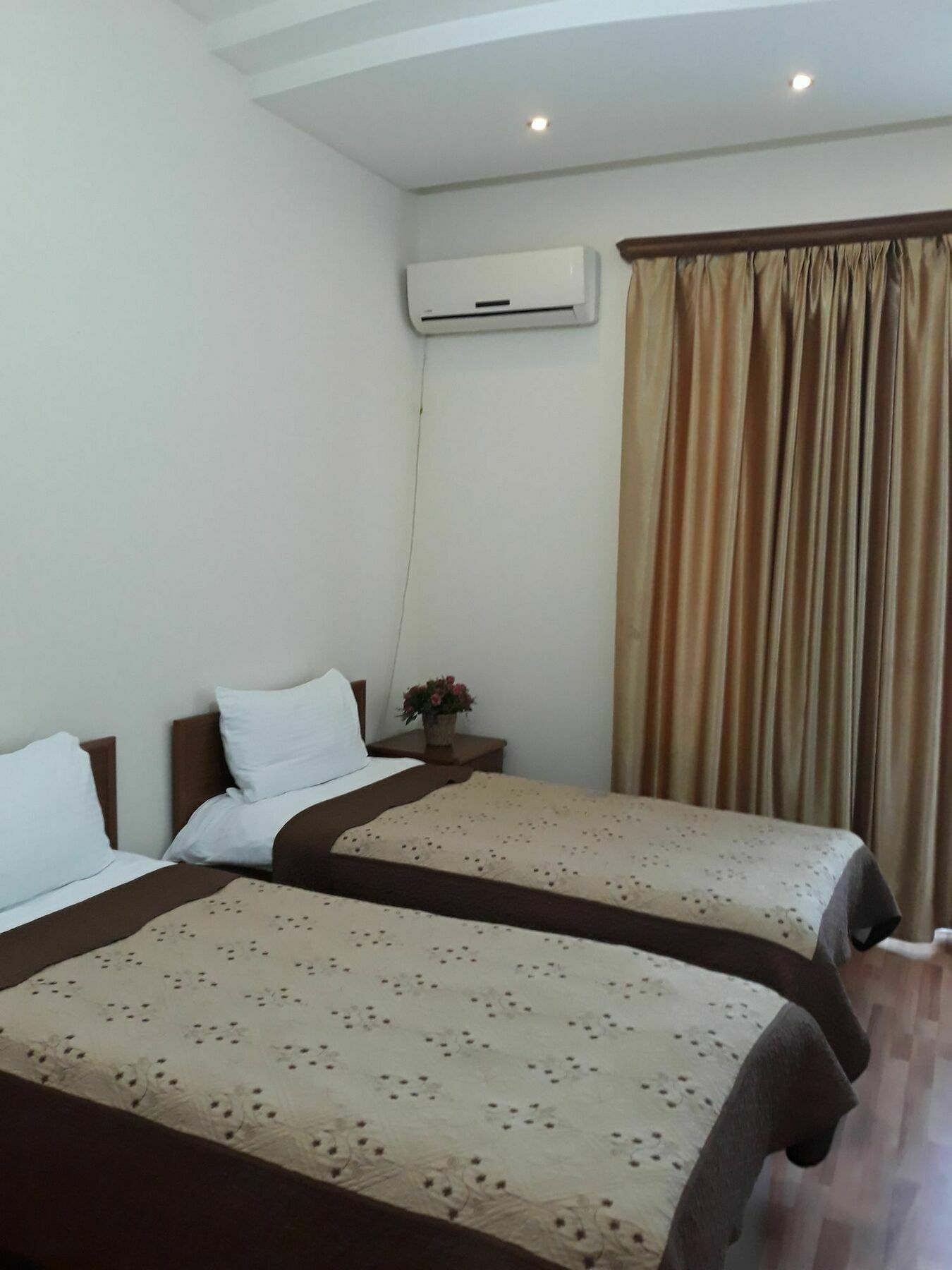 Rio Hotel Tbilisi Ngoại thất bức ảnh